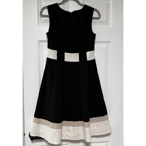 Calvin Klein Women's Colorblock Sleeveless Fit & Flare Dress Size 4 - Picture 1 of 10